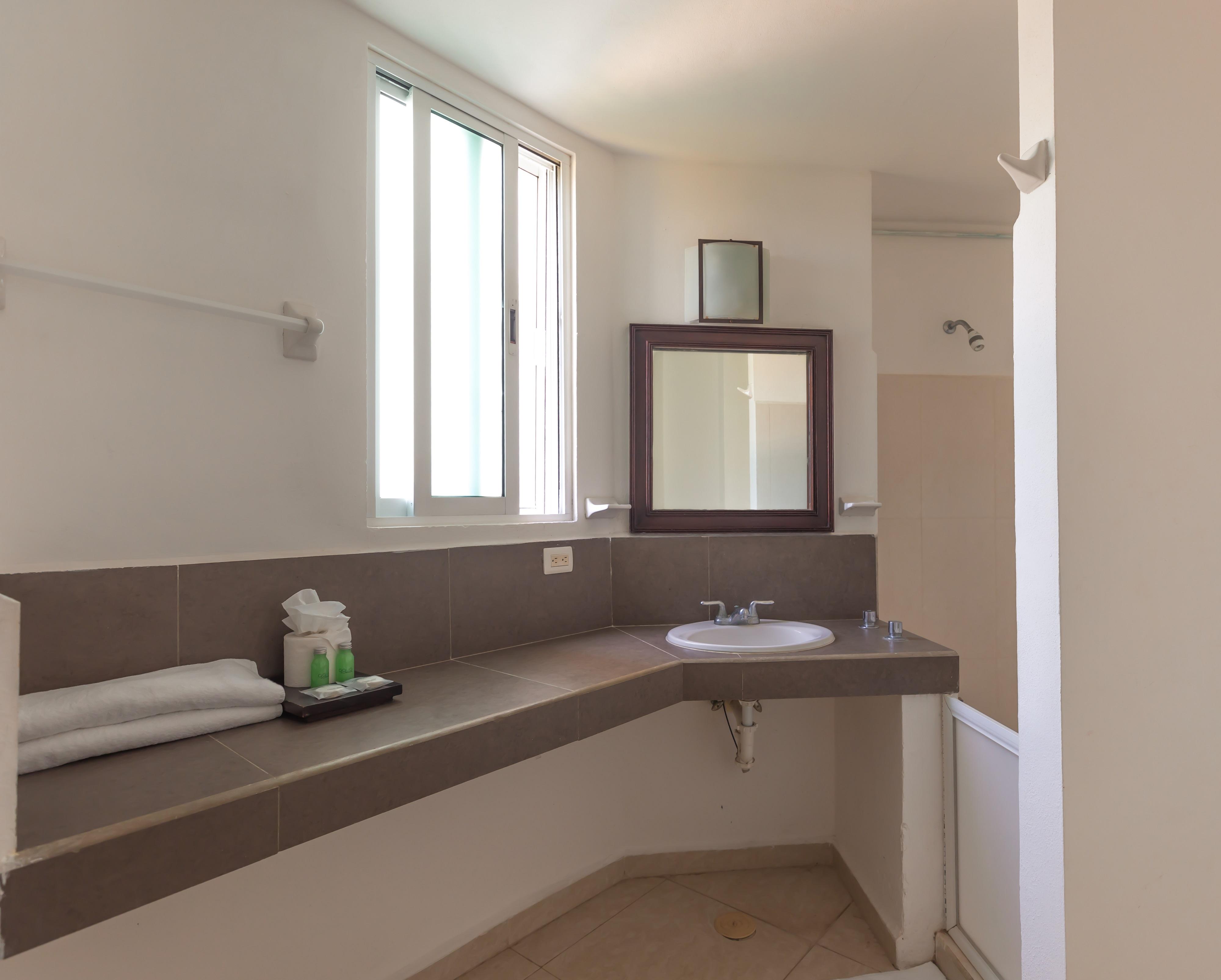 Las Gaviotas Hotel & Suites Cancun Exterior photo